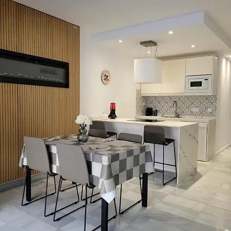 Oasis With 2 Bedrooms In Jardines Del Puerto *