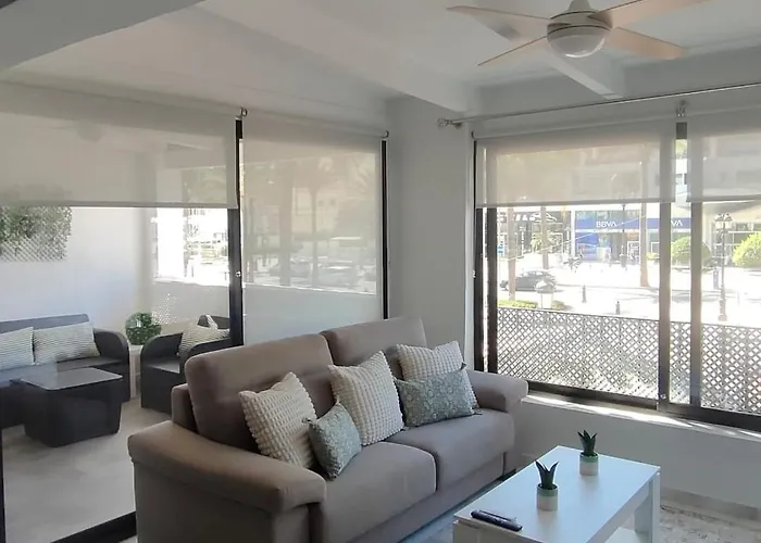 Oasis With 2 Bedrooms In Jardines Del Puerto 公寓 马尔韦利亚