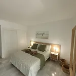 Apartment Oasis With 2 Bedrooms In Jardines Del Puerto Marbella