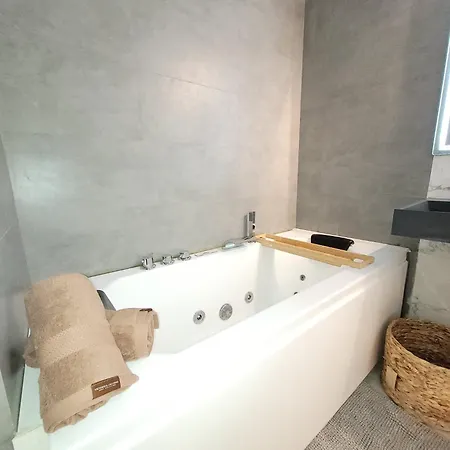 Oasis With 2 Bedrooms In Jardines Del Puerto Apartamento Marbella